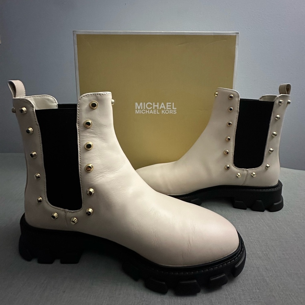 MICHAEL KORS Ridley Gore Women’s Booties